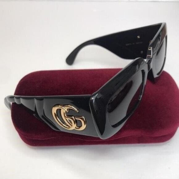 💯 - Authentic New Gucci GG0811S 001 Black / Grey Lens - Picture 12 of 13
